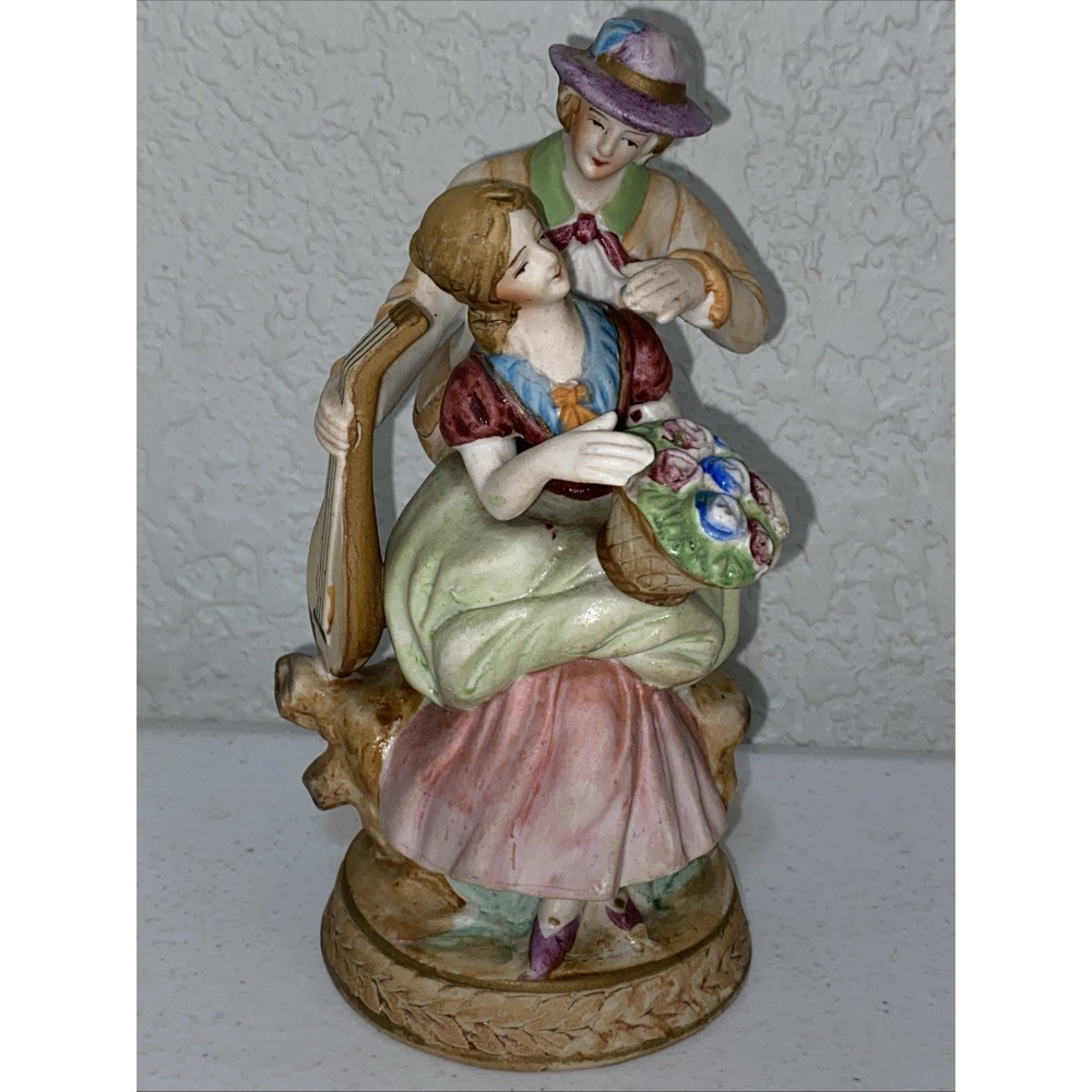 Vintage Made In Occupied Japan Musician Courting Couple Colonial Figurine 6.5"